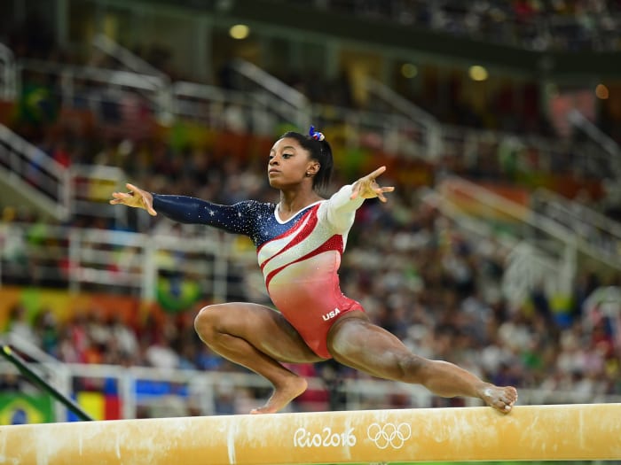 simone-biles-balance-beam-focused.jpg